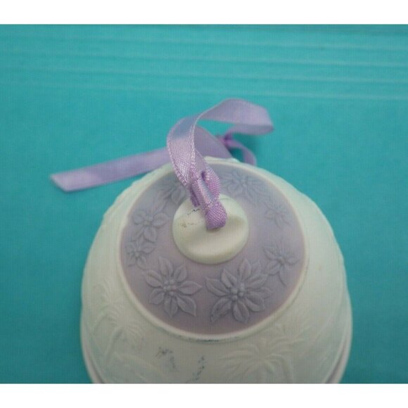 Lladro 1993 Christmas Bell Ornament Baby Jesus White Lavender - Picture 6 of 11